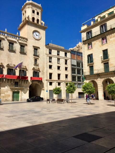 Cozy Apartment City Hall Alicante Extérieur photo